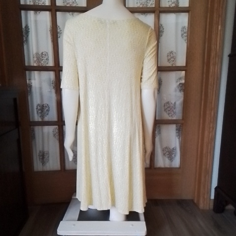 Chadwicks Dress, Yellow/White Leaf Print, 95% Rayon, Short Sleeve, Size M.